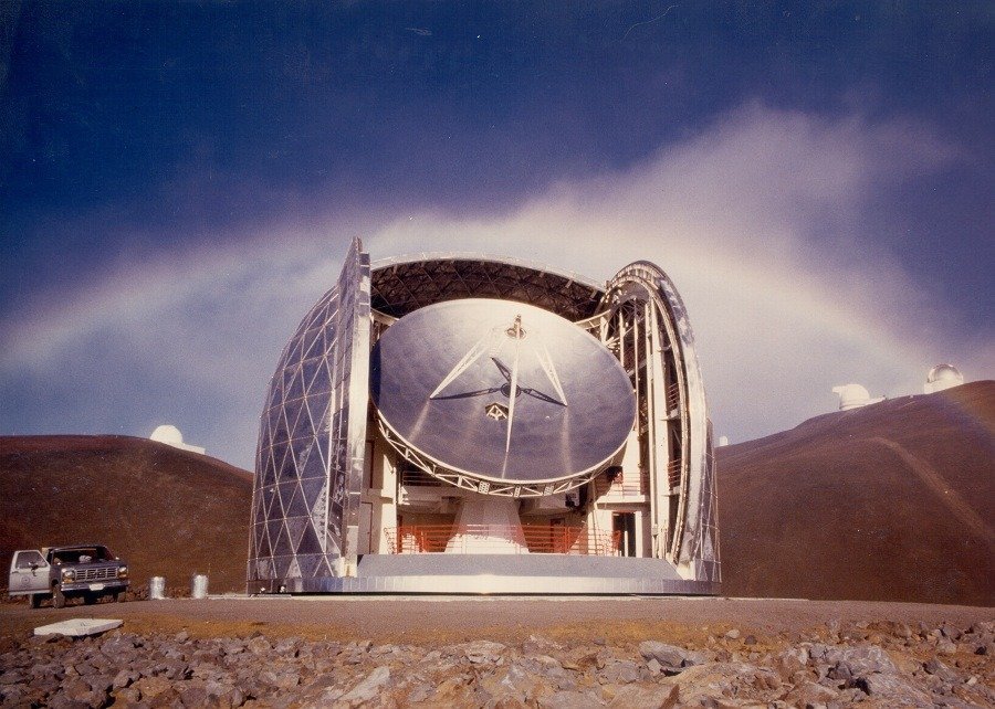 Caltech Submillimeter Observatory CSO; Mauna Kea