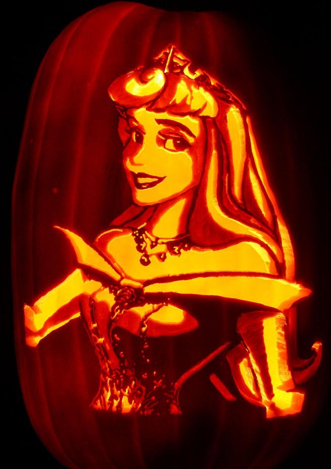 Cool Creative And Intricate Pumpkin Carvings By Mark Ratliff RumbleRum cool-creative-and-intricate-pumpkin-carvings-by-mark-ratliff-rumblerum