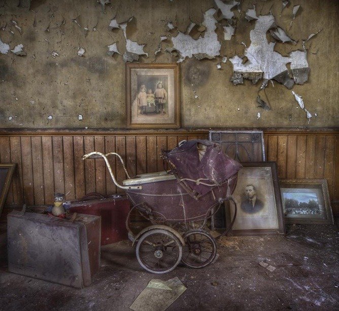 Beauty in Abandoned Buildings