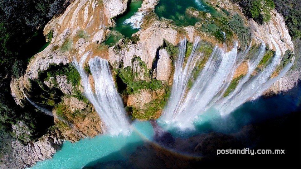 3. A view of Tamul waterall in the state of San Luis Potosi, Mexico.