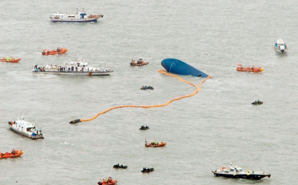 63. Ships take part in a rescue operation around the Seoul passenger ship, which sank in the sea off Jindo - April 17, 2014.