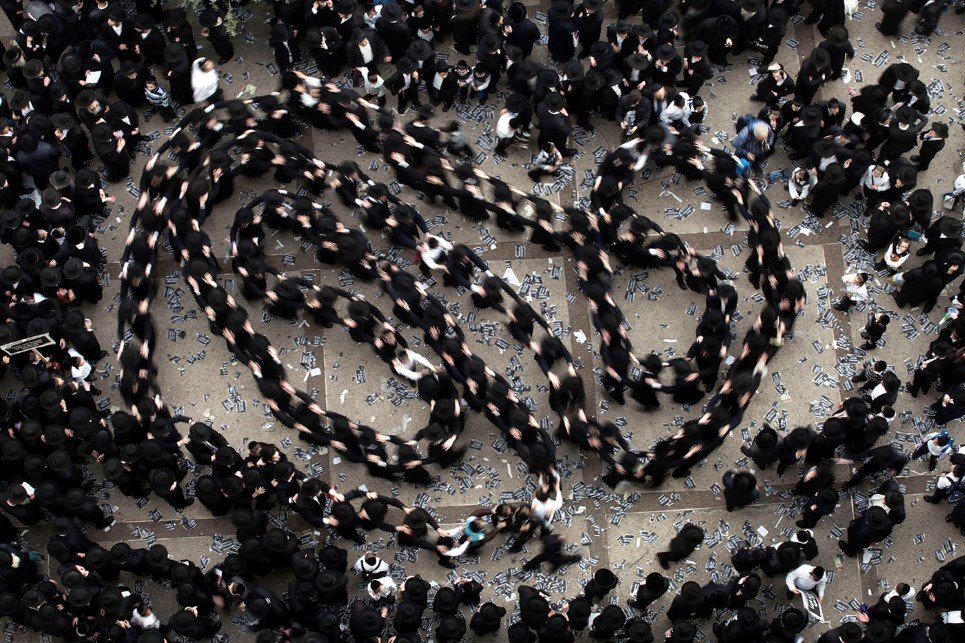 Ultra Orthodox Jews in Jerusalem mass prayer against army conscription