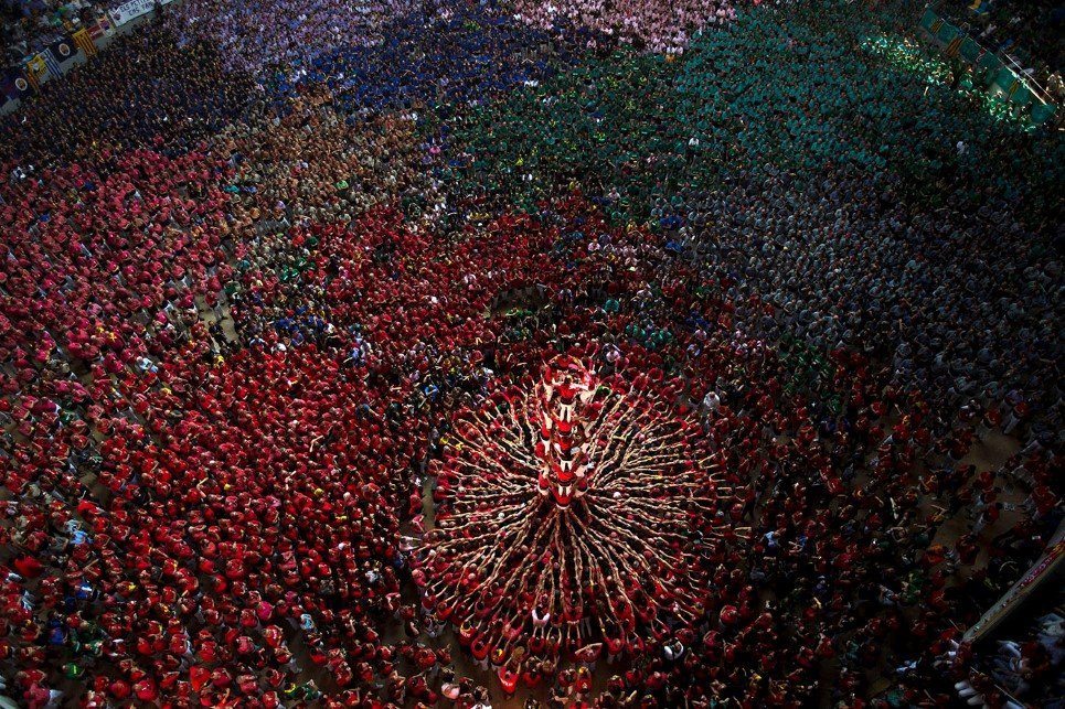 YE Spain Human Tower
