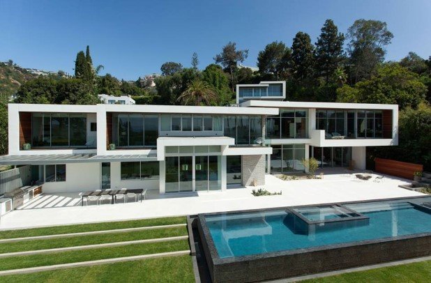 Strikingly Fabulous Estate on Sunset Strip  (11)