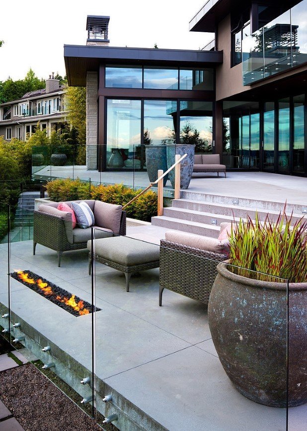 West Vancouver Residence by Claudia Leccacorvi  (13)