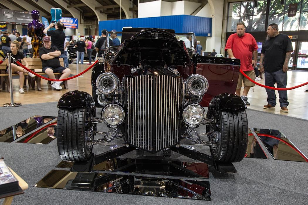 fc4603d0-a657-11e4-ab7d-a364bfbe5f8e_America-most-beautiful-roadster-50