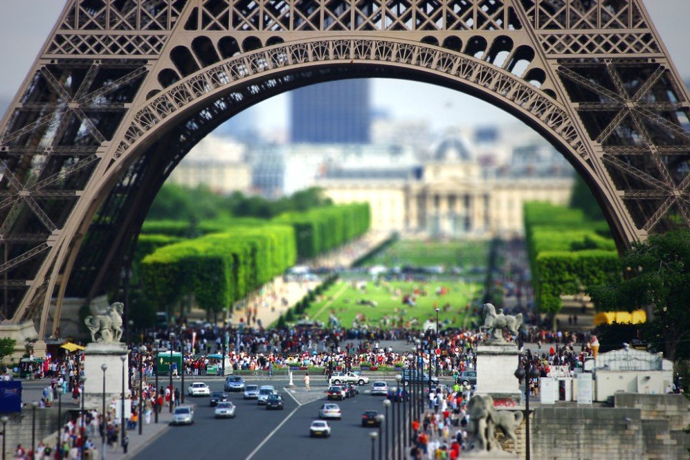 Eiffel Tower by Arnar Birgisson