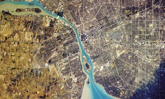 Incredible Photographs of Earth from Space by Astronaut Chris (2)