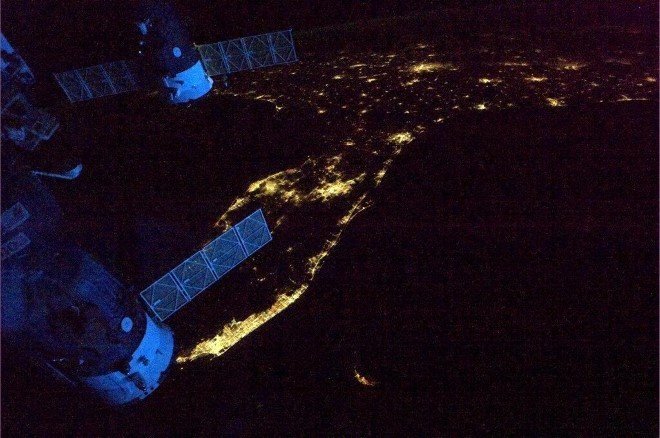 Incredible Space Photography by Chris Hadfield (15)