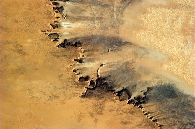 Incredible Space Photography by Chris Hadfield (8)