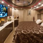 Marathon Show Coach 1219