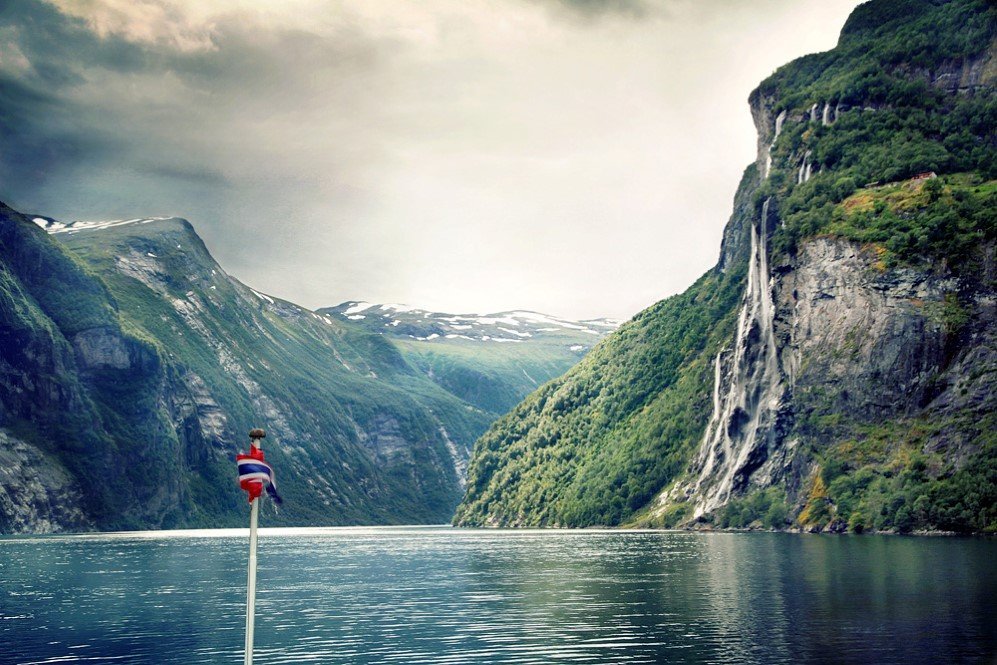 Seven Sisters Waterfall, Norway