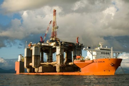 MV Blue Marlin: The Ship that Carries Ships and Oil Rigs Across the Globe
