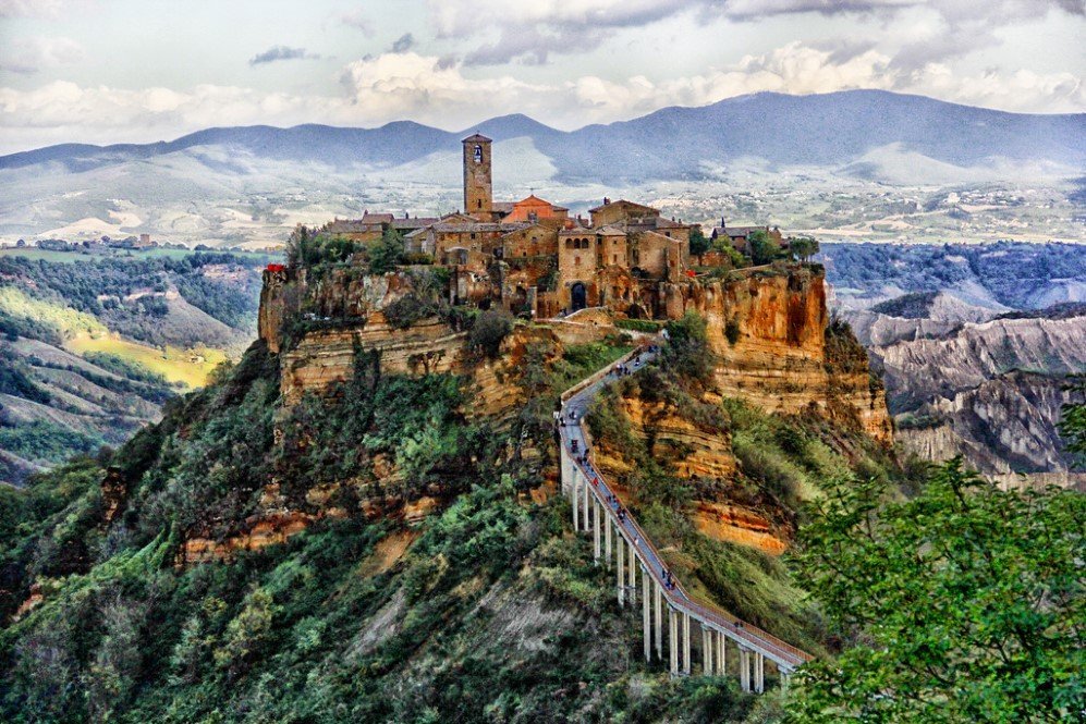 Civita Di Bagnoregio, Italy (2)