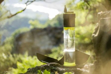 ‘Fontus’ self-filling Water Bottle Turns Air into Drinking Water