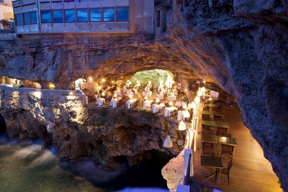 Grotta Palazzese Hotel 9