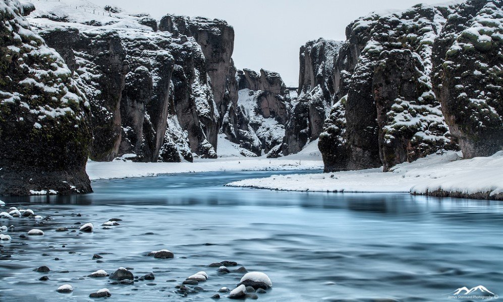 Fjaðrárgljúfur Canyon Iceland 16