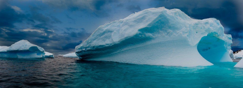 Icebergs 13