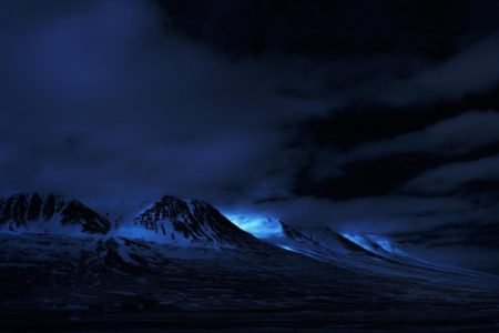 These Infrared Images Of Iceland Are Hauntingly Beautiful