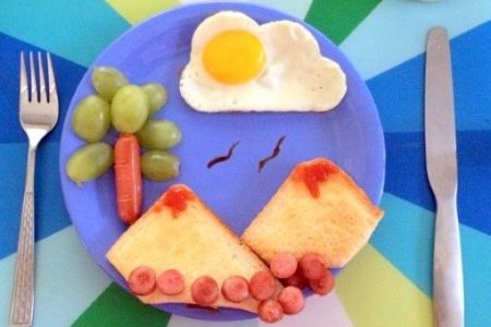 Mom Turns Her Kids’ Meals Into Amazing Works of Art