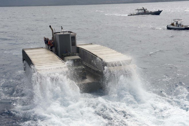 Ultra Heavy lift Amphibious Connector