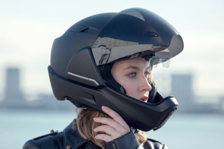 CrossHelmet is the most extraordinary futuristic helmet design ever!