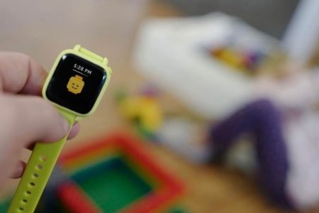 ‘Octopus’ is an icon-based smartwatch specifically designed for kids
