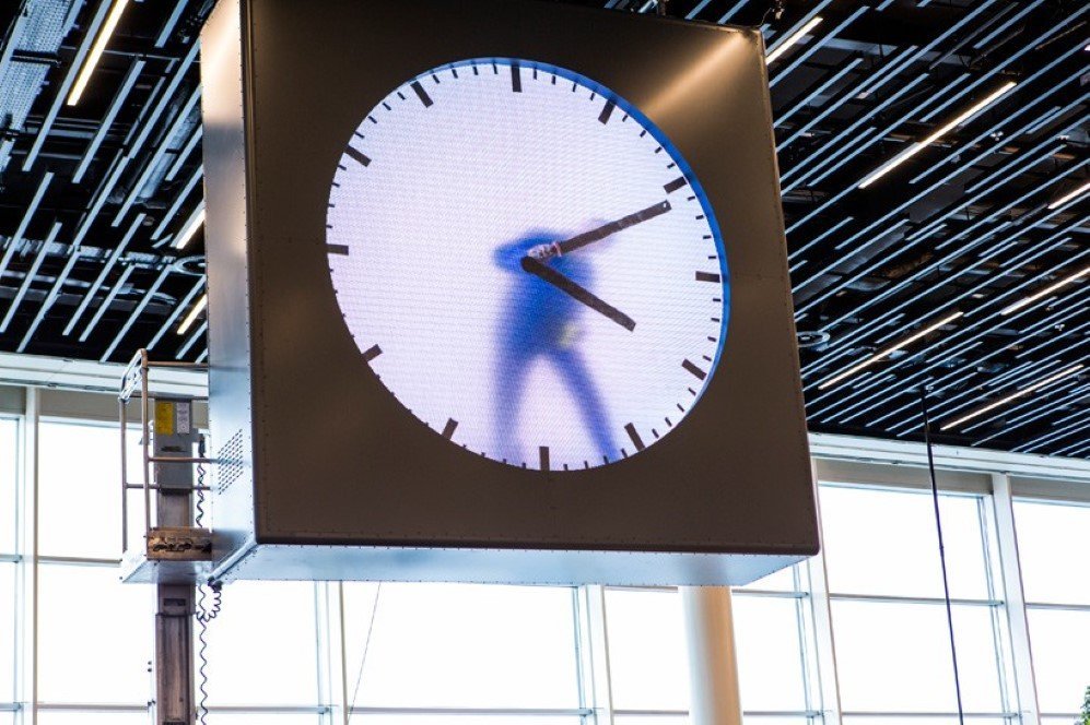 Schipol Clock at Amsterdam Airport 2