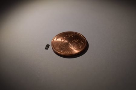 This tiny soft robot can transport drugs inside the smallest organs of human body