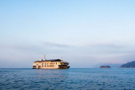 This floating hotel in Japan will make you travel the country in the comfort of your guest room