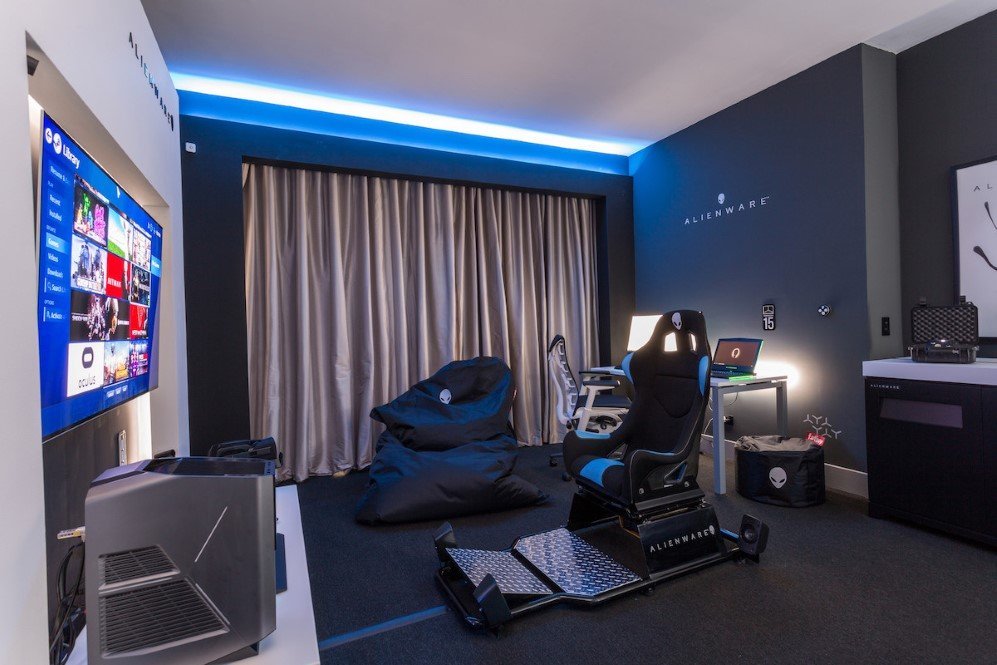 Alienware Hotel Room 4