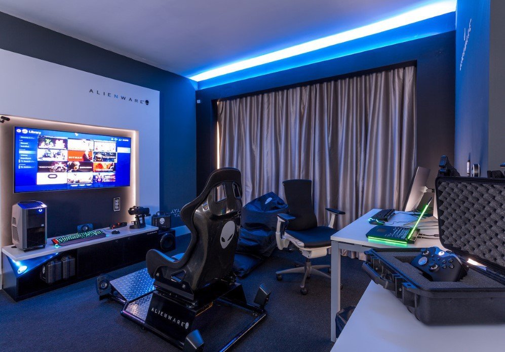 Alienware Hotel Room 5
