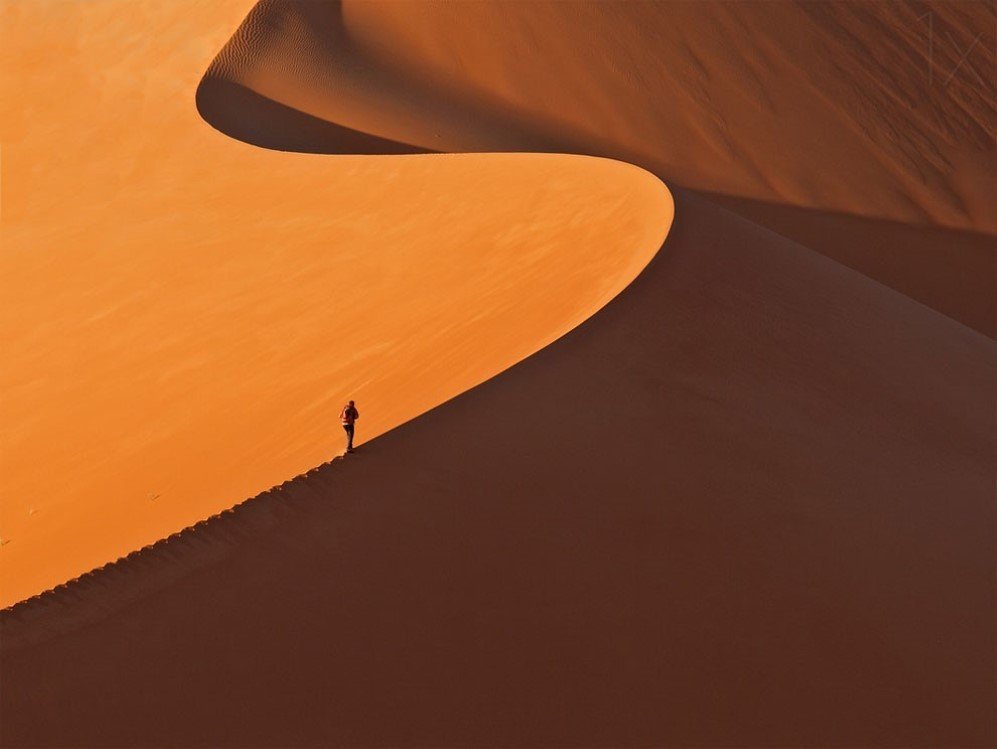 Badain Jaran Desert China