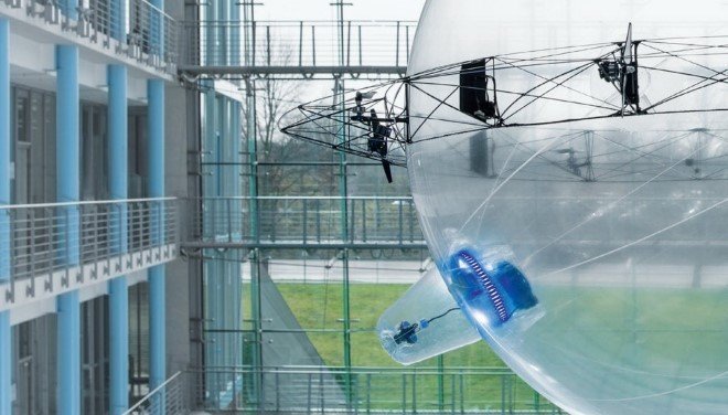 Festo FreeMotionHandling Drone 3