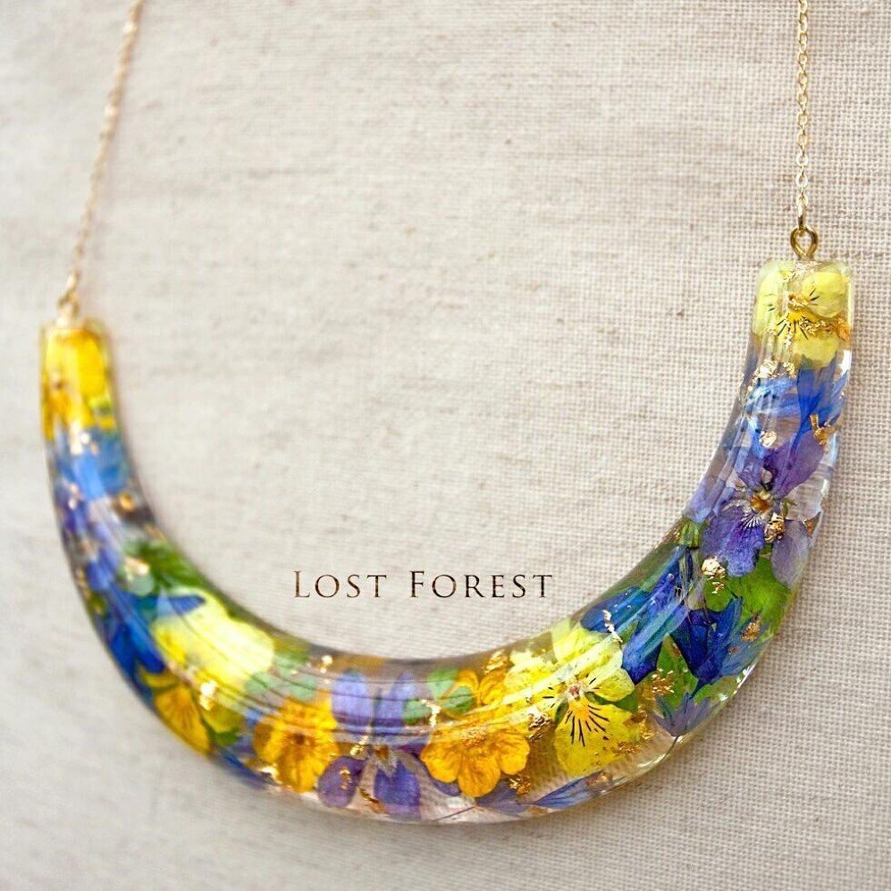 Resin Jewellery Gillian Corcoran 2