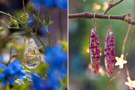 These nature infused resin jewelry will make you appreciate wildflower landscapes like never before!