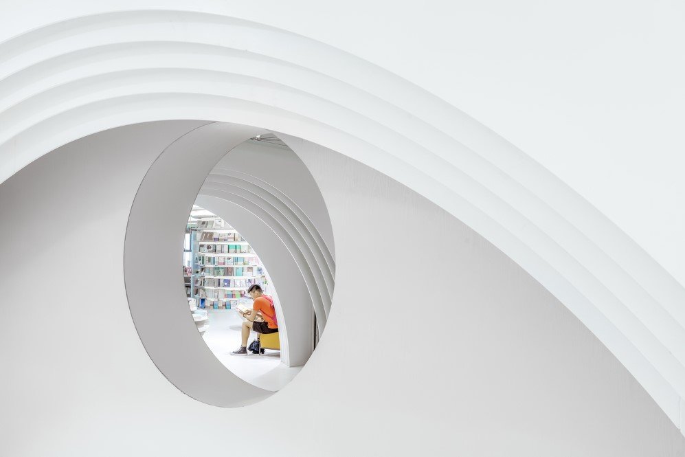 Whutopia Lab Chinese Bookstore 4