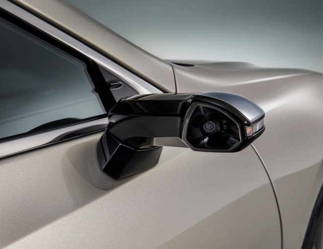 2019 Lexus ES Digital Side View Mirror Cameras 9