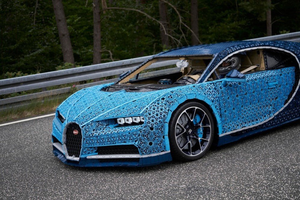 LEGO Bugatti 11