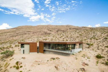 This sustainable desert house in Nevada can be a perfect retirement abode
