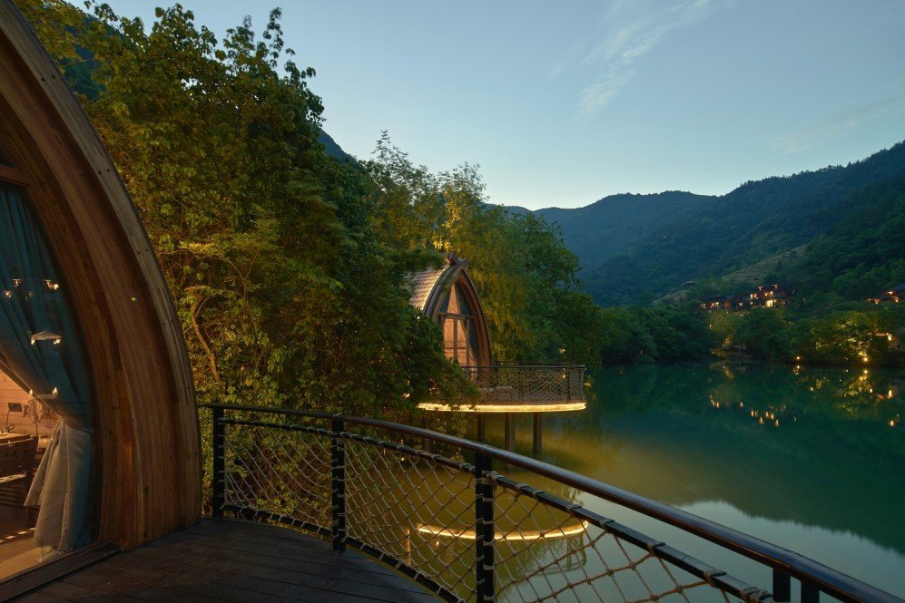boathouse 11