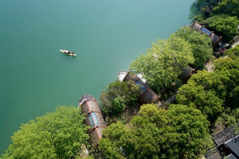 boathouse 13