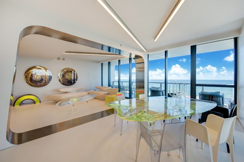 zaha 4