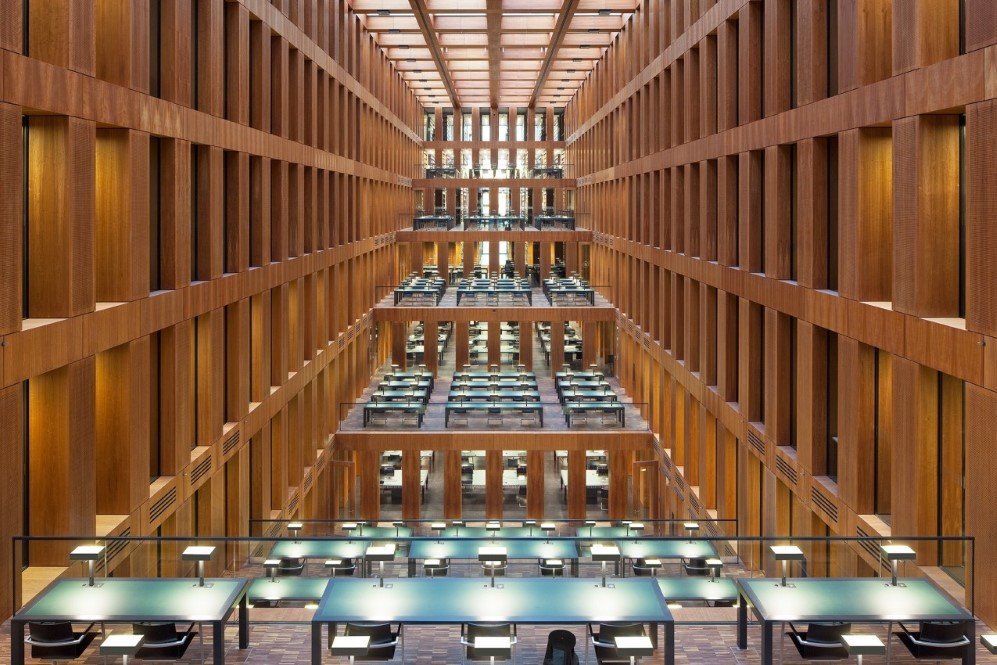 JACOB UND WILHELM GRIMM LIBRARY BERLIN GERMANY