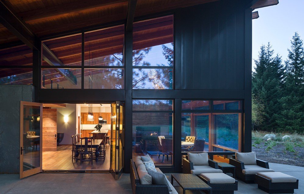 Tumble Creek Cabin by Coates Design Architects 13