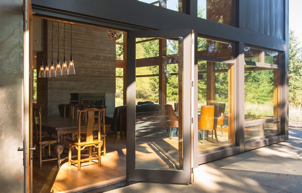 Tumble Creek Cabin by Coates Design Architects 4