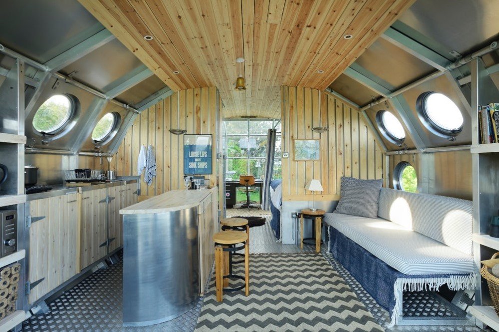 Airbnb AirShip Pod House 10