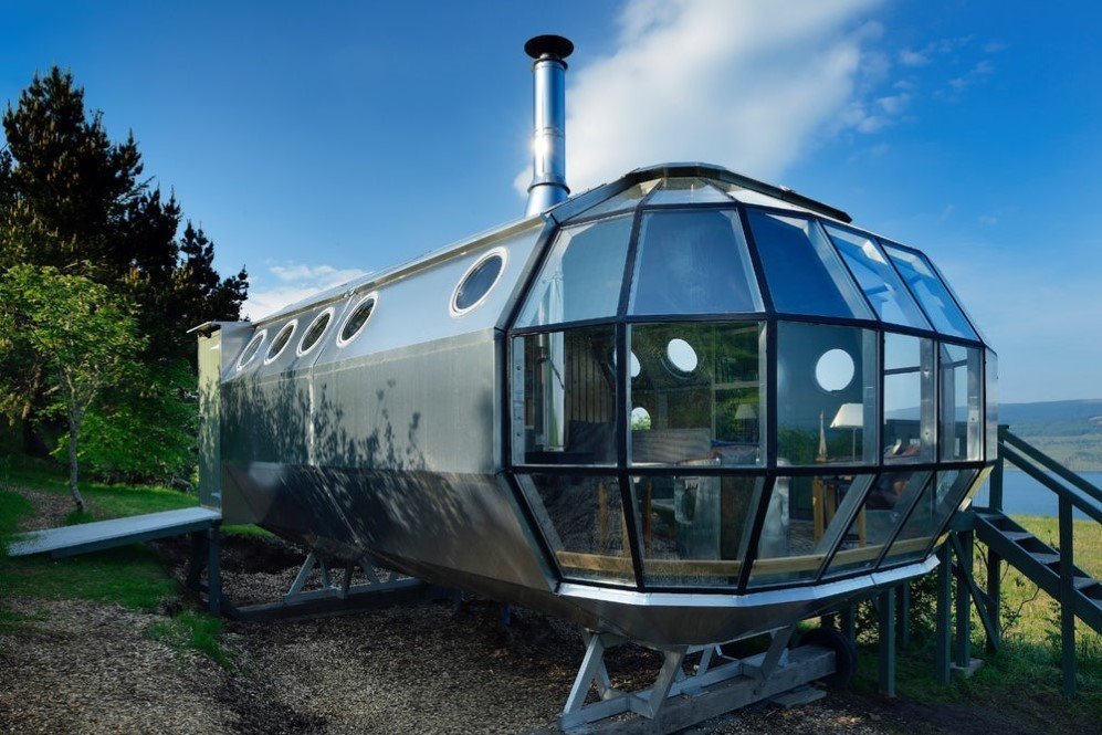 Airbnb AirShip Pod House 4