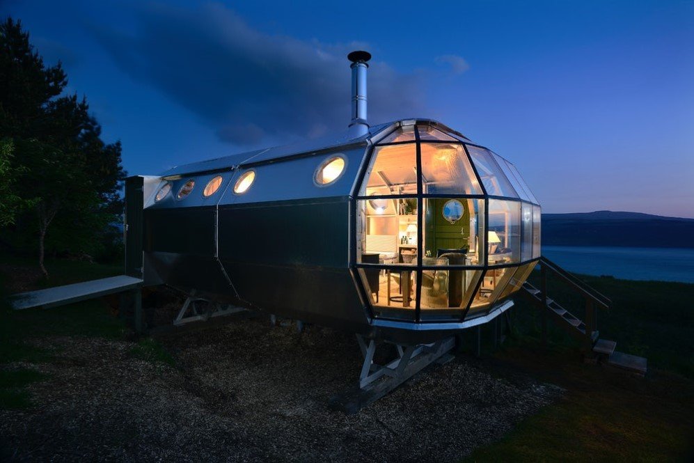 Airbnb AirShip Pod House 6