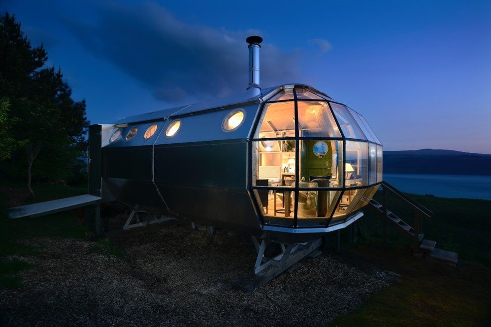 Airbnb AirShip Pod House 6